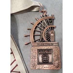 Yes.Fit - Mark Twain 21 Miles Fitness Medal - Add to Your Collection